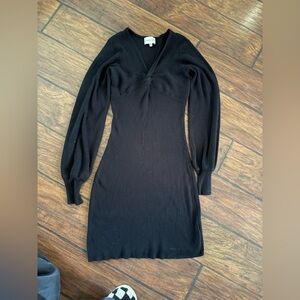 Freshman 1996 women’s fitted black dress